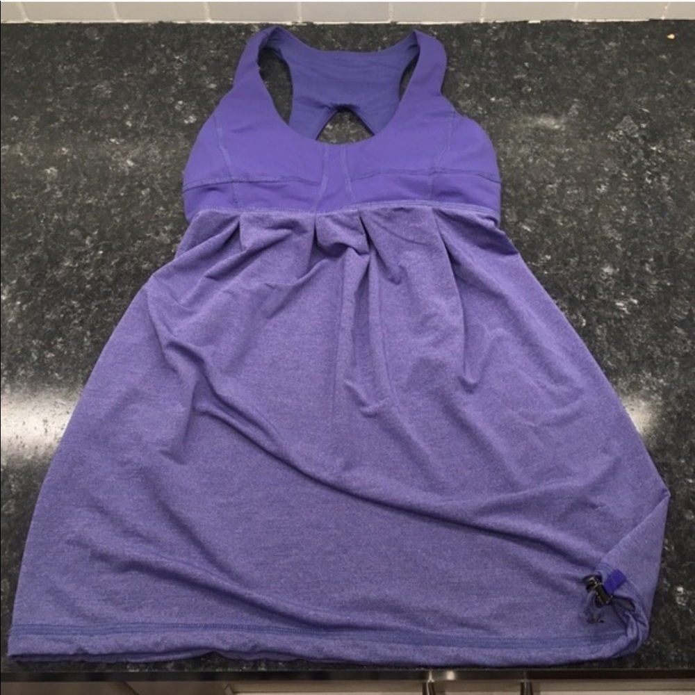 Lululemon tank